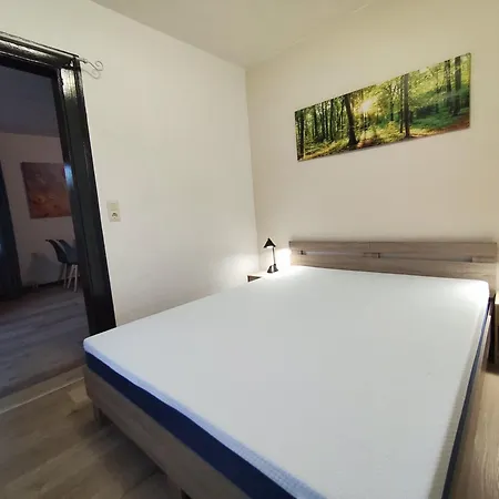 Am Kirchberg - 2 Apartment