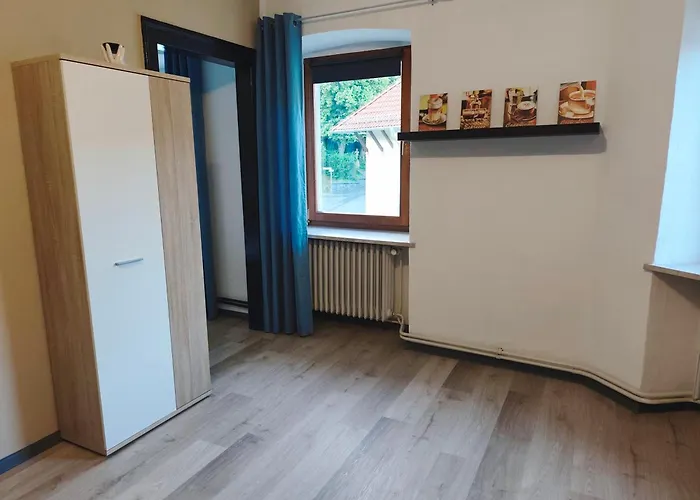 Apartment Am Kirchberg - 2 Daun